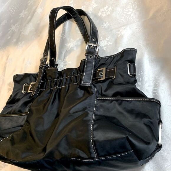 Large Kenneth Cole Nylon Handbag Shoulder Bag Black Gorgeous - Picture 3 of 5